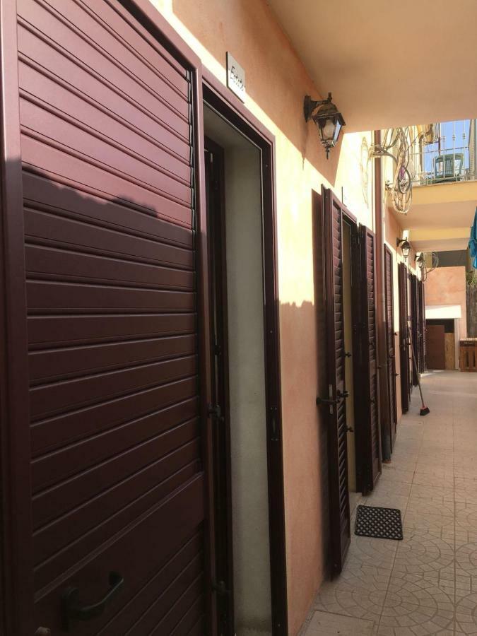 Domus Pandora Apartment Танаунела Екстериор снимка
